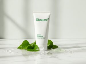 BPOM (90)NA18241200501 The Originote Low pH Cicaamide Facial Cleanser