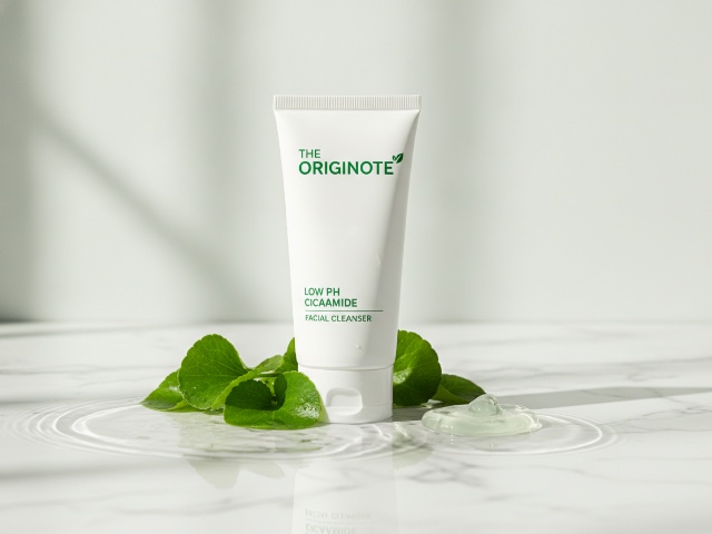 BPOM (90)NA18241200501 The Originote Low pH Cicaamide Facial Cleanser